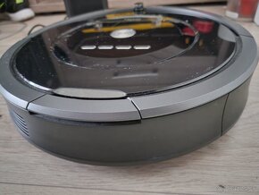 Robotický vysávač iRobot Roomba 880 - 4