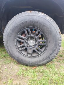 265/75r16 - 4