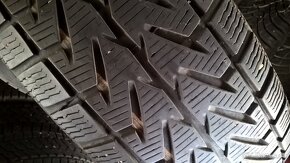 ZIMNÉ 215/65 R16 VREDESTEIN  MATADOR  COOPER UŽ OD 50-€/sada - 4