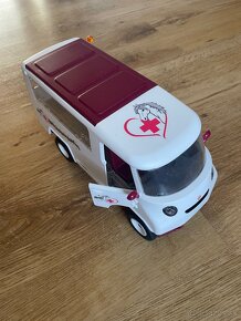 Schleich mobilná ambulancia - 4