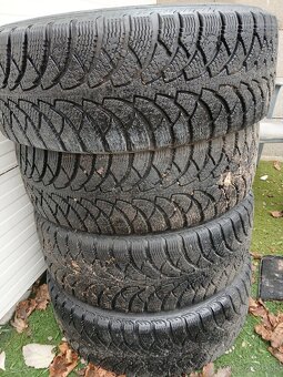 Pneumatiky 205/55R16 - 4