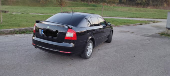 SKODA OCTAVIA 2 FACELIFT 1,6 TDI - 4