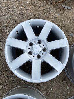 BMW 17" 5X120 8J ET47 stred 72.5 MM, STYLING 44 - 4