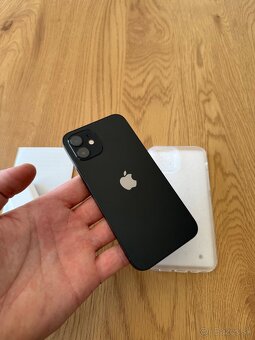 iPhone 12 64 gb Black v záruke + príslušenstvo - 4