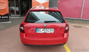 Škoda Octavia Combi 2.0 TDI Style - 4