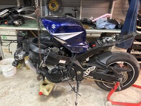 Suzuki gsxr 1000 - 4