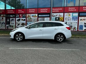 KIA Ceed 1.6 CRDi - 4