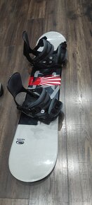 Predám detský snowboard komplet - 4