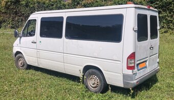 9miestny dodavkovy VYMENÍM Mercedes sprinter 208 2.2CDI 60kw - 4