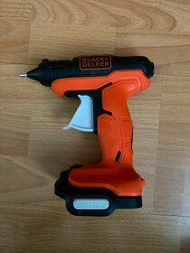 12V rodina Black & Decker - 4