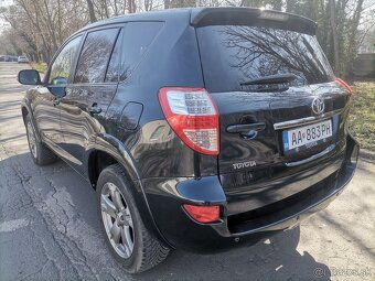 Toyota Rav4 - 4