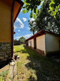 Rodinný dom v obci Plešivec - predaj - 4