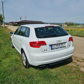 Predám Audi A3 Sportback 1.6 TDI 105k DPF Ambiente - 4