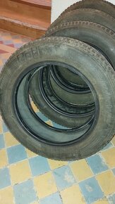 Zimne gumy 185/60  R15 - 4