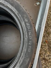 Nokian 235/50 R19 - 4