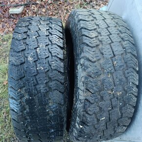 31x10.50 R15 - 4