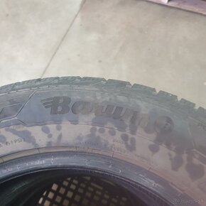 215/65  R17 zimne - 4