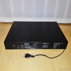 STEREO TUNER GRUNDIG T 8200 - 4