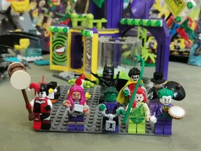 Lego Super Heroes 76035 Jokerland - 4