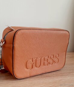 Kabelka Guess,  biela,  crossbody - 4