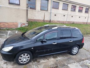 Predám jazdený Peugeot 307sw 2004 diesel - 4