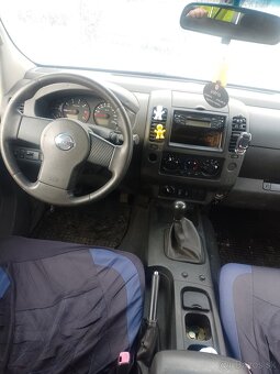 Predám Nissan Navara D40 4x4 ročník 2007 - 4