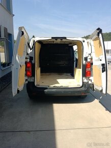 Predám Opel Vivaro 1.5 - 4