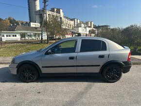 Predám Opel Astra G 1.4 66kw 16V Benzín - 4