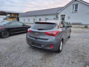 Predam Hyundai i30 1,6 CRDi-AUTOMAT - 4