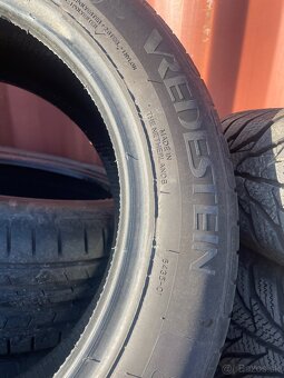 175/60 R15 vredestein - 4