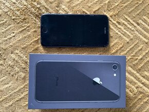 iPhone 8 64GB 2018 space grey - 4