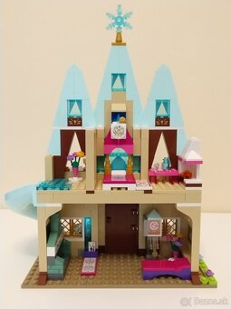 LEGO Disney Princess 41068 Oslava na zámku Arendelle - 4