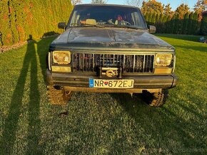 Jeep Cherokee 2,5 Benzin - 4