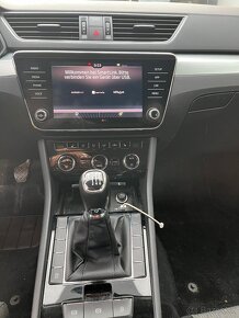 Škoda Superb Combi 2.0 TDI,2019 manual - 4