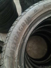 ZIMNE PNEU 245/45 R18 goodyear - 4