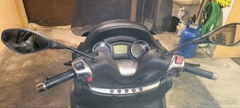 Piaggio MP3 500LT - 4