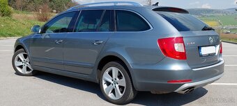 Škoda superb combi 2.0 TDI CR 125kw 4x4 Outdoor – Scout - 4