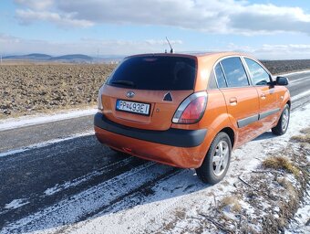 Kia Rio 2006 - 4