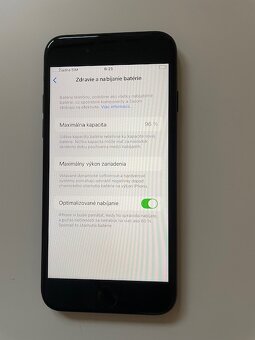 Krásny Iphone SE 2020 64GB batéria 96 percent - 4