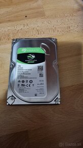 Predám HDD 1TB - 4