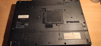 HP Compaq 6715s - 4