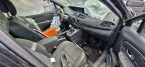 Lacno rozpredám Renault Scenic III 2009-2016 na náhradné die - 4