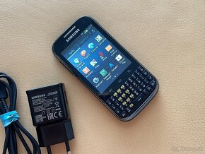 Samsung Galaxy Chat - 4