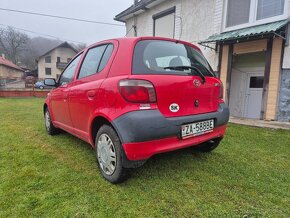 Toyota yaris - 4