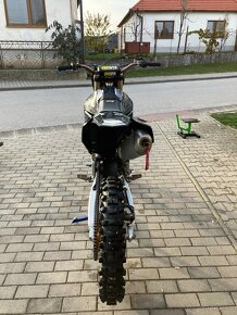 predam YZ 450F - 4