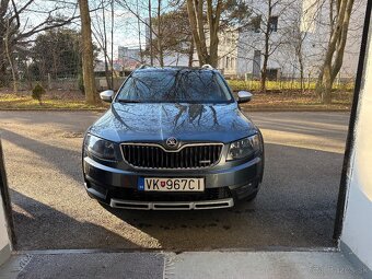 Škoda octavia scout - 4