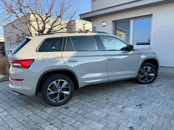 Kodiaq Sportline 4x4 Nardo Grey 190K DSG Webasto Kamera 2020 - 4