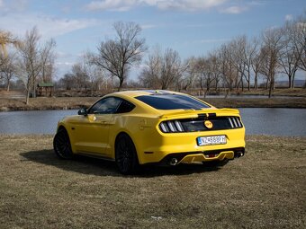 Ford Mustang 5.0 Ti-VCT V8 GT A/T - 4