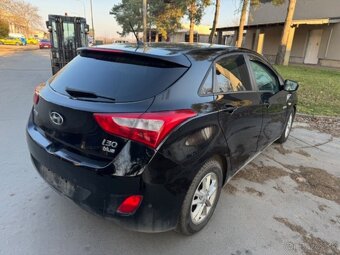 Hyundai i30 1.6 CRDi kód motora D4FB - 4