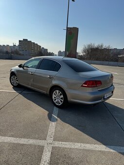 Volkswagen Passat 2.0 TDI BMT 177k 4MOTION DSG - 4